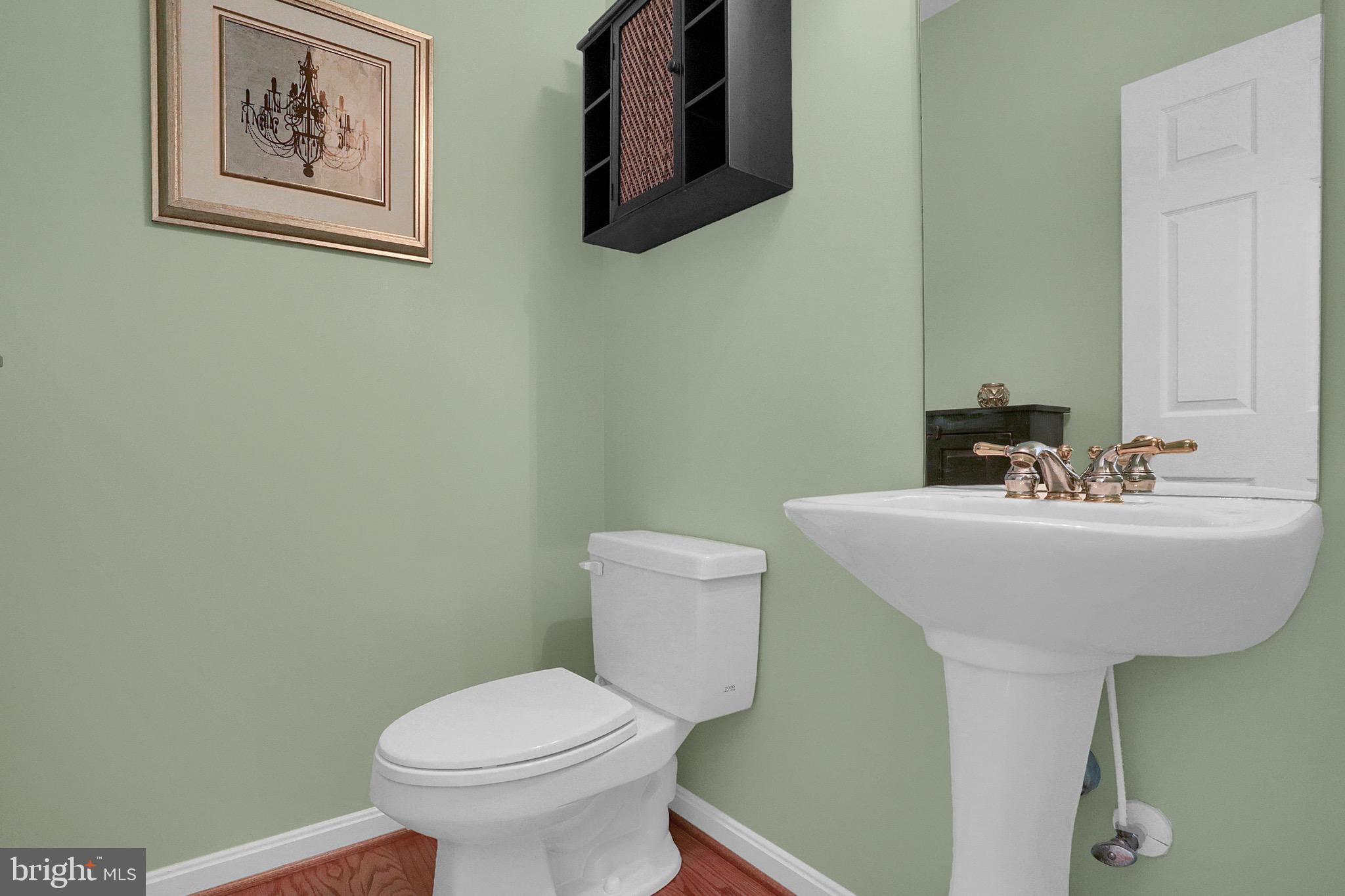 1508 Ridge Road Whiteford, MD 21160 - Photo 24 of 56 Powder room