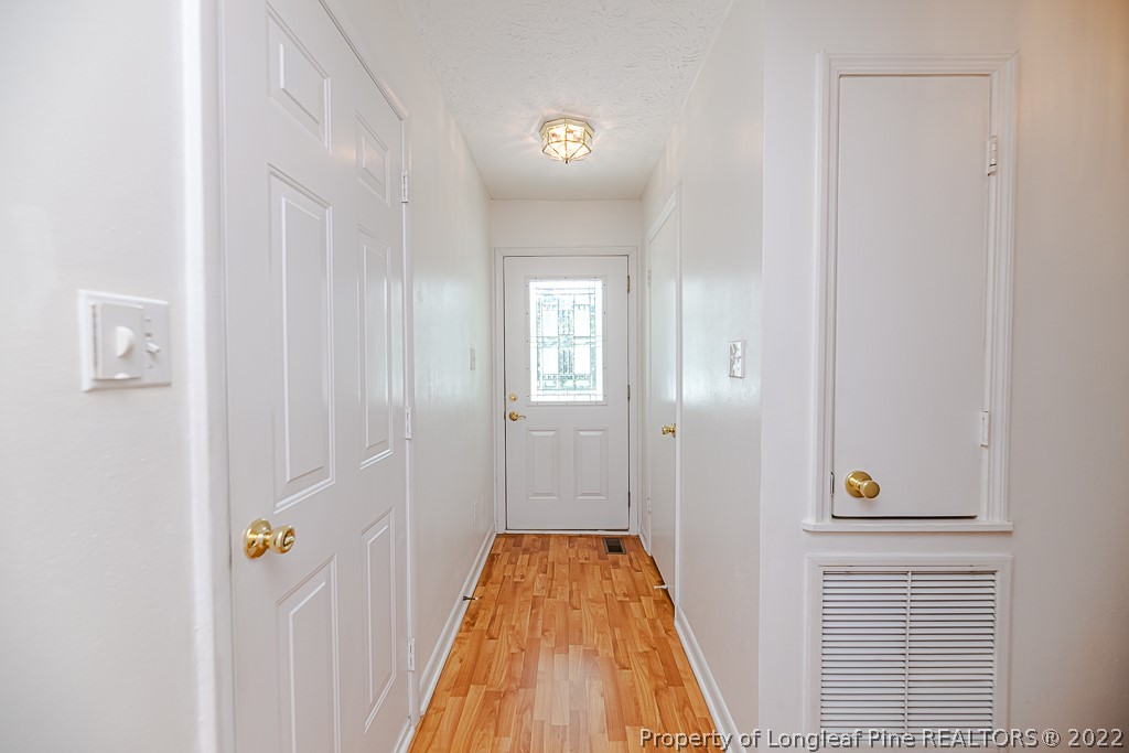7663 King Road Fayetteville, NC 28306 - Photo 3 of 24 Gallery Image 3