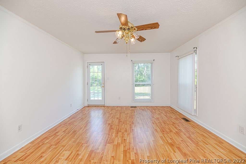 7663 King Road Fayetteville, NC 28306 - Photo 4 of 24 Gallery Image 4