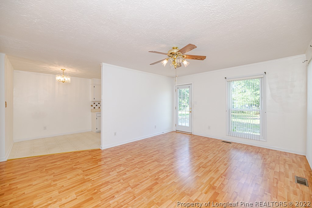 7663 King Road Fayetteville, NC 28306 - Photo 6 of 24 Gallery Image 6