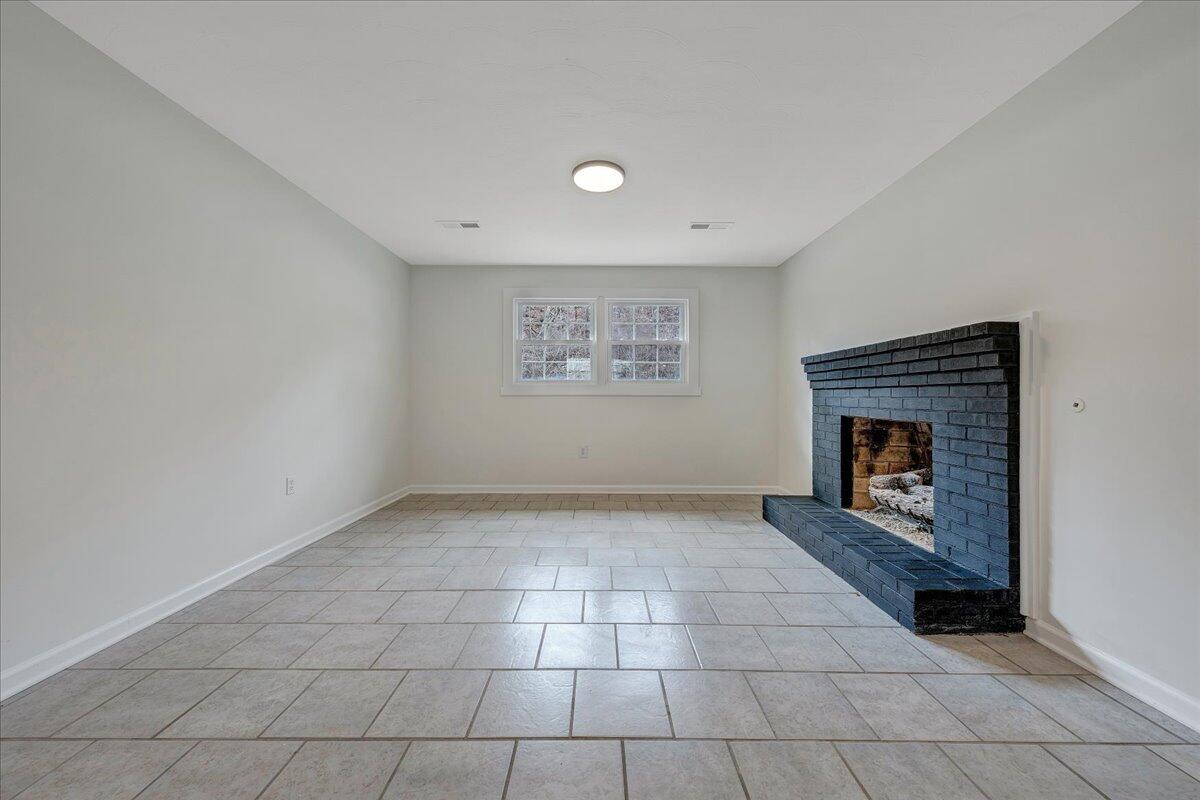 3061 Green Ridge Road Roanoke, VA 24019 - Photo 27 of 39 29-MIB08058