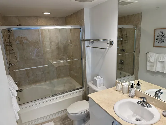 $4,800 | 1551 North Flagler Drive, Unit 515 (ANNUAL OR SEASONAL), West Palm Beach, FL 33401