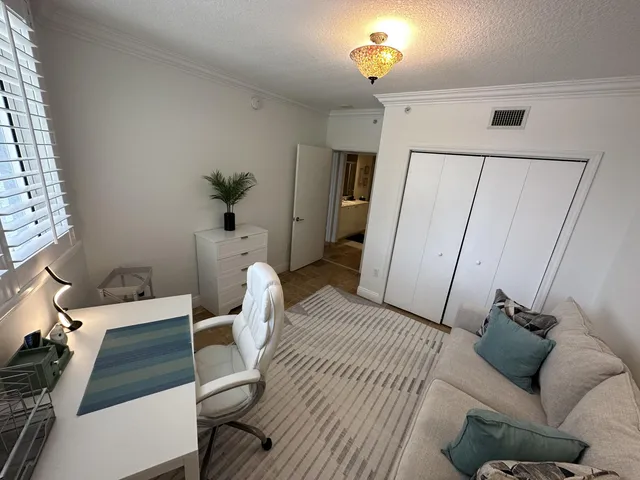 $4,800 | 1551 North Flagler Drive, Unit 515 (ANNUAL OR SEASONAL), West Palm Beach, FL 33401