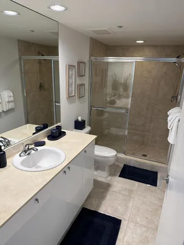 $4,800 | 1551 North Flagler Drive, Unit 515 (ANNUAL OR SEASONAL), West Palm Beach, FL 33401