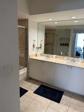 $4,800 | 1551 North Flagler Drive, Unit 515 (ANNUAL OR SEASONAL), West Palm Beach, FL 33401