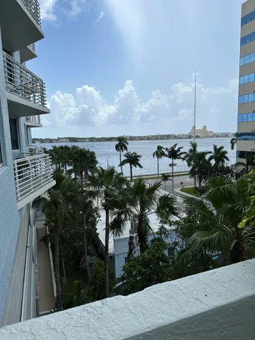 $4,800 | 1551 North Flagler Drive, Unit 515 (ANNUAL OR SEASONAL), West Palm Beach, FL 33401