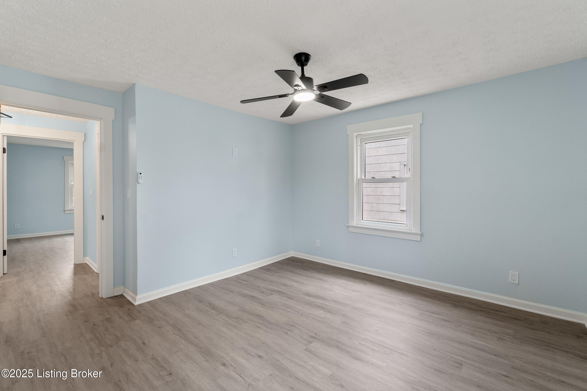 8103 Kerry Road Louisville, KY 40258 - Photo 18 of 31 dsc01440