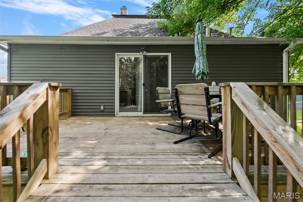 318 Greensferry Road Jackson, MO 63755 - Photo 7 of 32