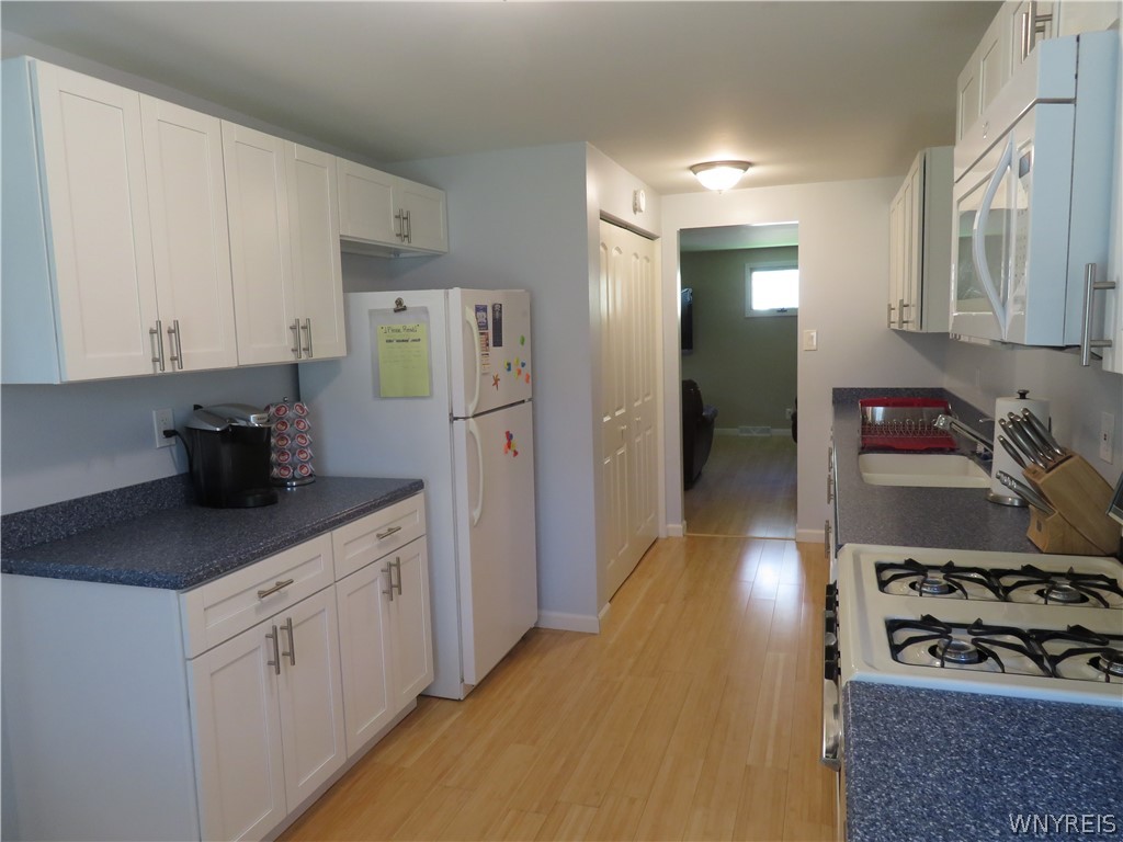571 Tuscarora Road Evans, NY 14006 - Photo 11 of 41