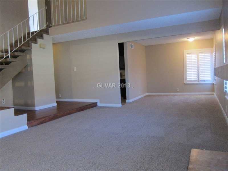4723 Monaco Road Las Vegas, NV 89121 - Photo 7 of 27 Living Room.