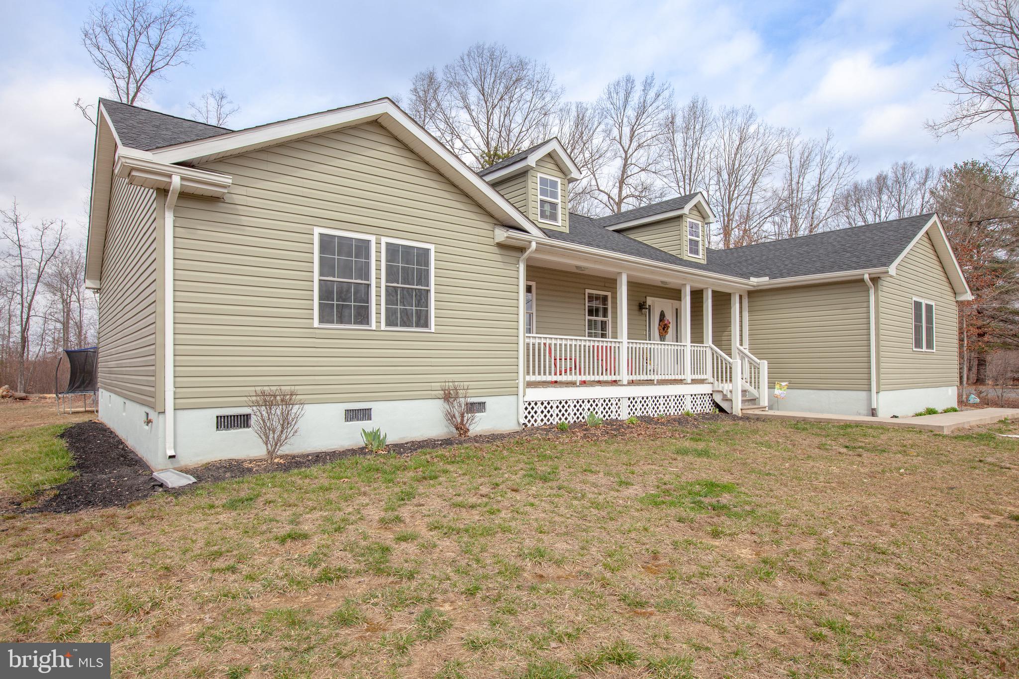 1041 Bibb Store Road Louisa, VA 23093 - Photo 23 of 25 Lovely front porch !