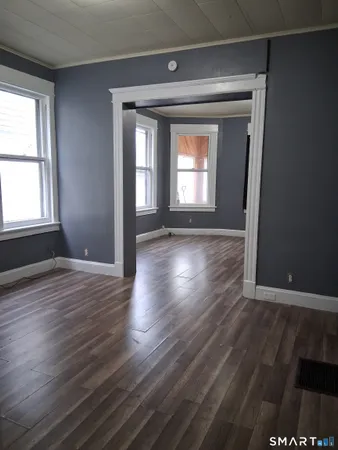 $1,500 | 146 Chestnut Avenue, Waterbury, CT 06710