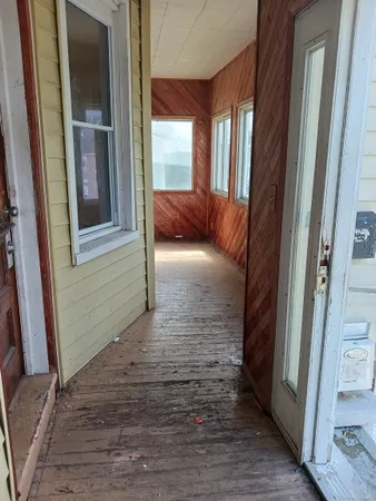 $1,500 | 146 Chestnut Avenue, Waterbury, CT 06710
