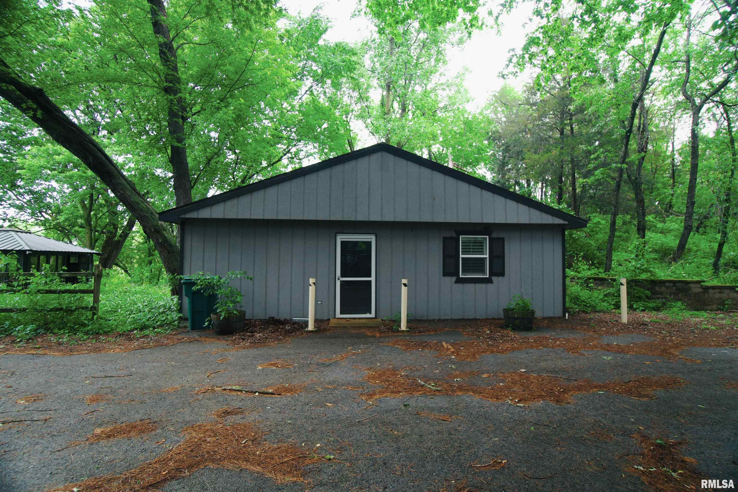 7750 Pine Bluff Road Morris, IL 60450 - Photo 17 of 35