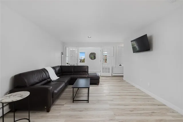 $15,000 | 458 Thames Street, Unit B, Newport, RI 02840