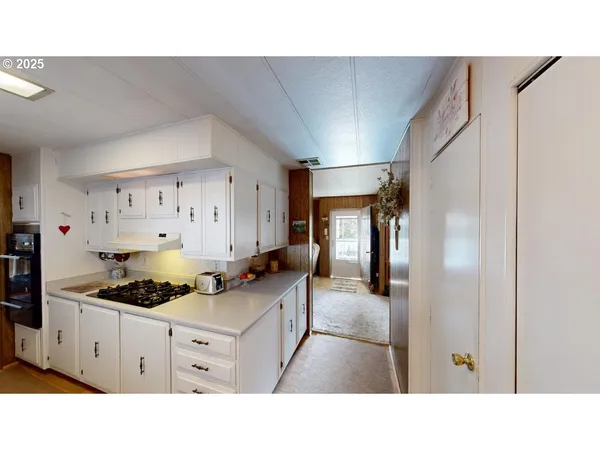 $375,000 | 98171 Tuttle Lane, Brookings, OR 97415