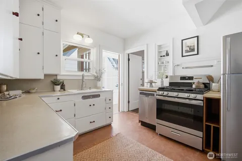 $639,000 | 2110 G Street, Bellingham, WA 98225