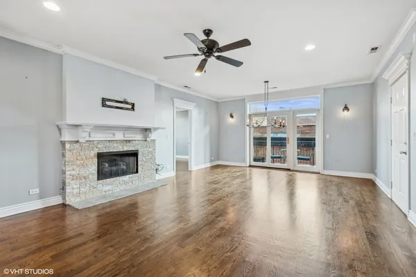 $3,650 | 927 West Agatite Avenue, Unit 4N, Chicago, IL 60640