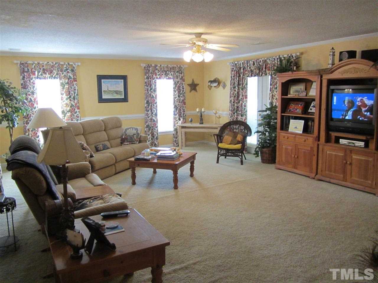 4008 Fiesta Road Durham, NC 27703 - Photo 7 of 9 Gallery Image 7