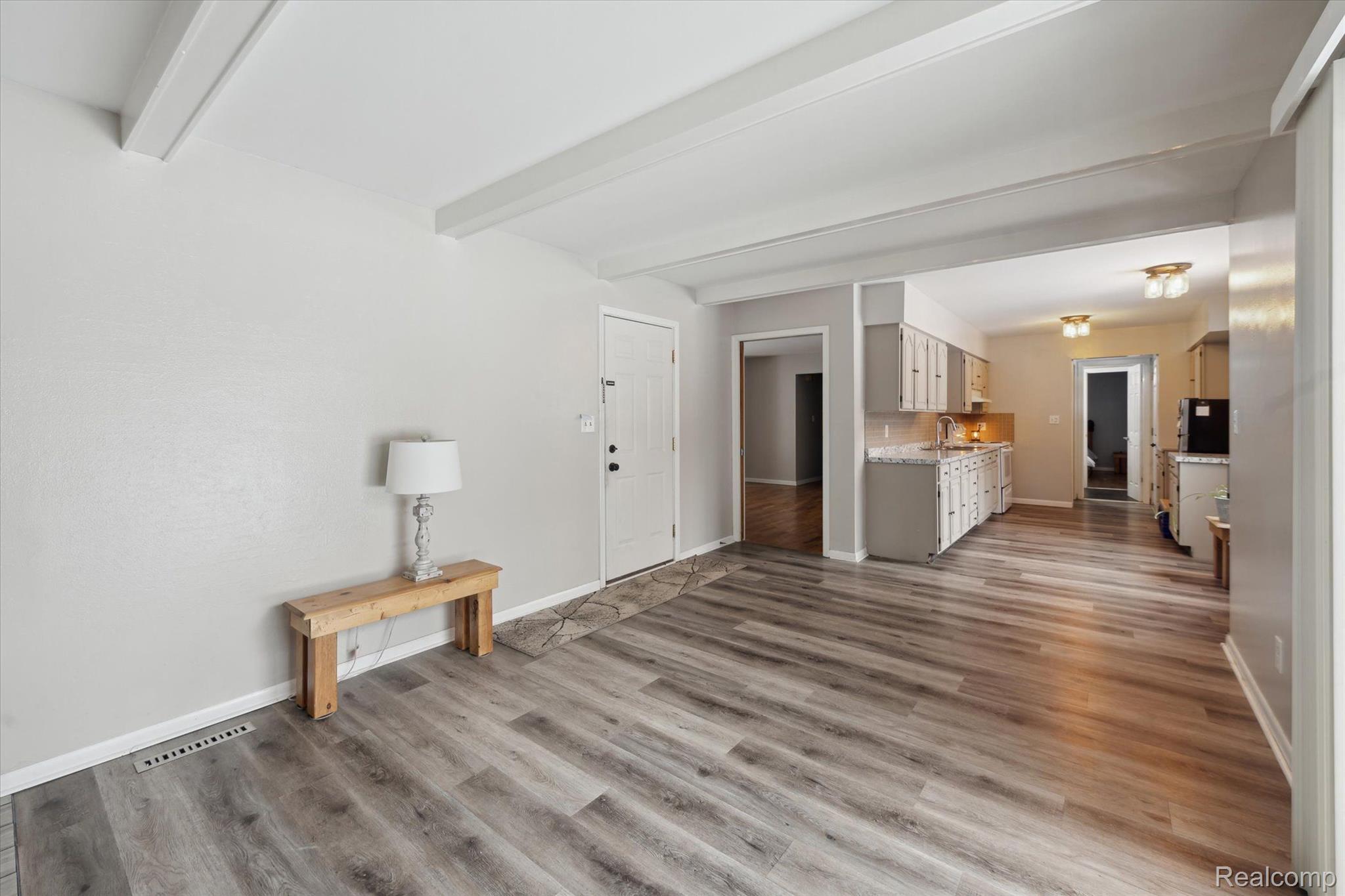 4114 West Carpenter Road Flint, MI 48504 - Photo 16 of 53 Gallery Image 16