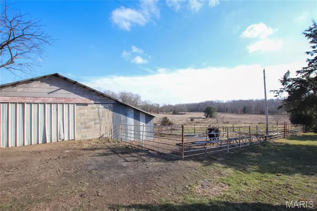 $380,000 | 82 Koppelmann Lane, Sullivan, MO 63080