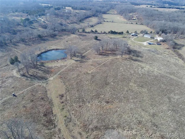 $380,000 | 82 Koppelmann Lane, Sullivan, MO 63080