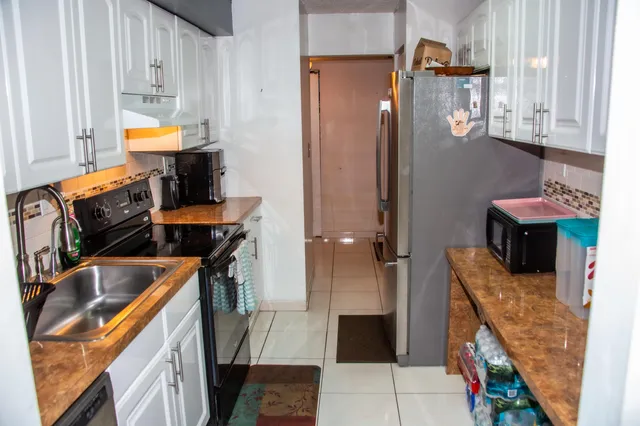 $138,000 | 3821 Environ Boulevard, Unit 203, Lauderhill, FL 33319