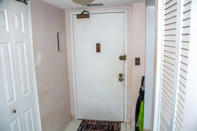 $138,000 | 3821 Environ Boulevard, Unit 203, Lauderhill, FL 33319