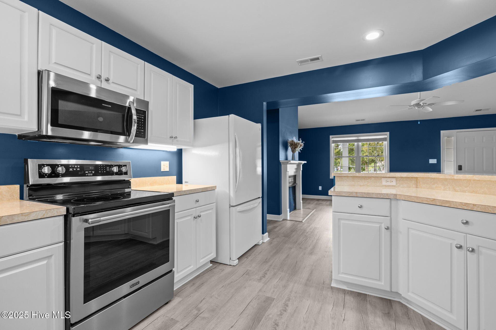 554 Chatham Street Newport, NC 28570 - Photo 11 of 56 24-web-or-mls-1S3A1977