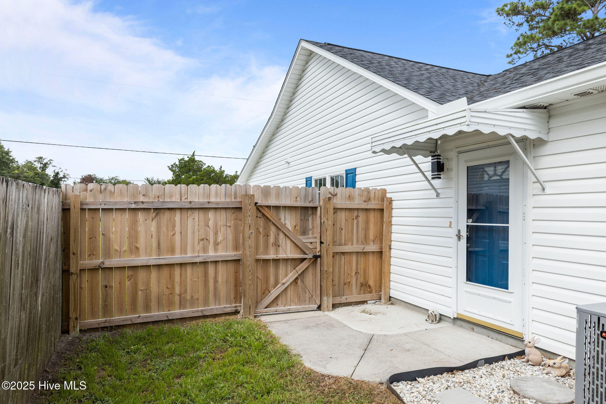 554 Chatham Street Newport, NC 28570 - Photo 37 of 56 38-web-or-mls-1S3A2073