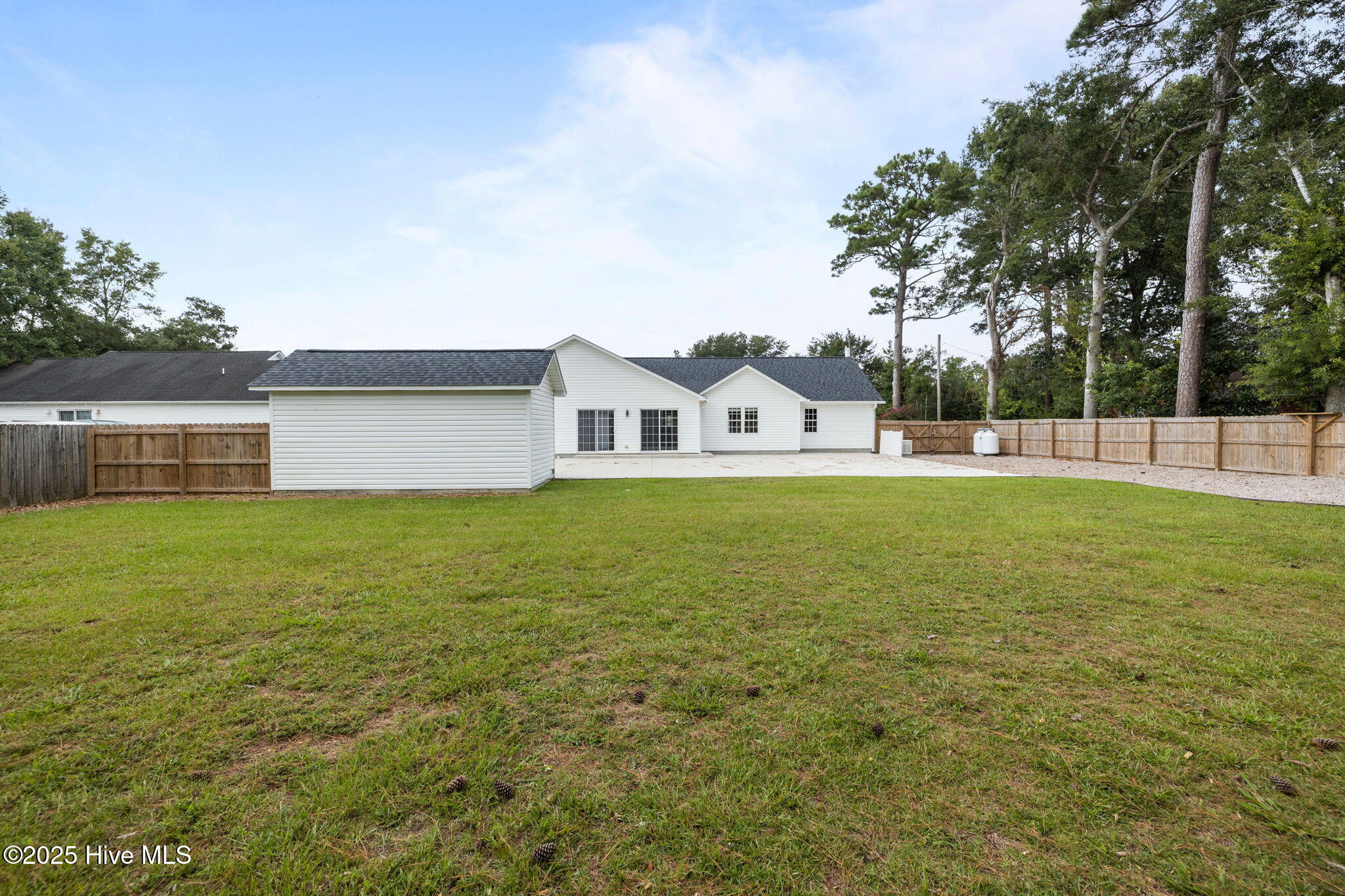 554 Chatham Street Newport, NC 28570 - Photo 42 of 56 43-web-or-mls-1S3A2092