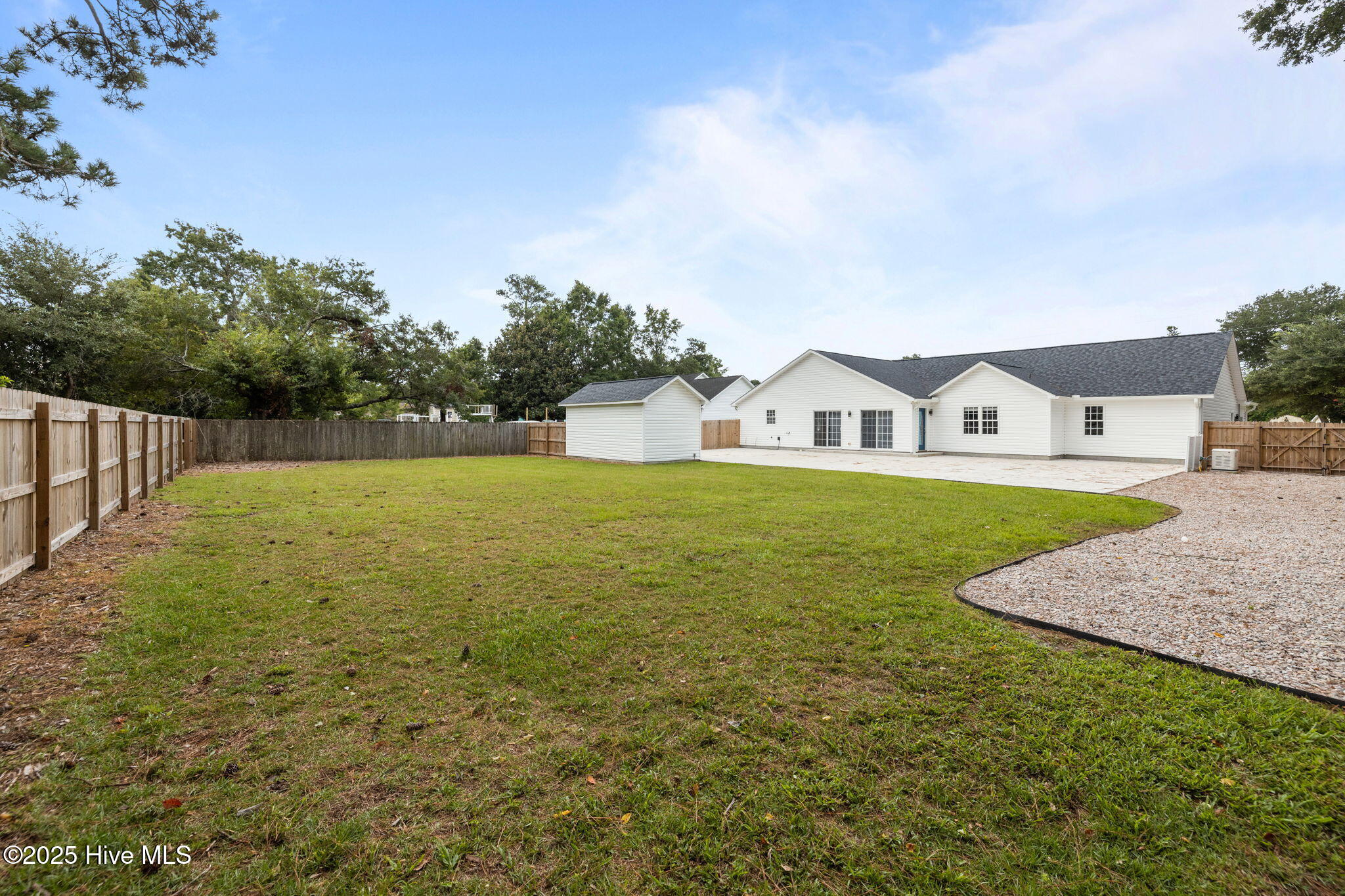 554 Chatham Street Newport, NC 28570 - Photo 43 of 56 44-web-or-mls-1S3A2095
