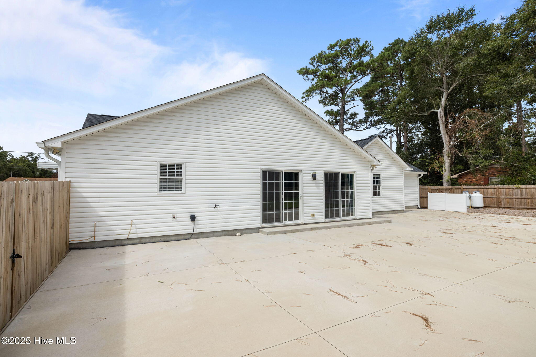 554 Chatham Street Newport, NC 28570 - Photo 47 of 56 48-web-or-mls-1S3A2112