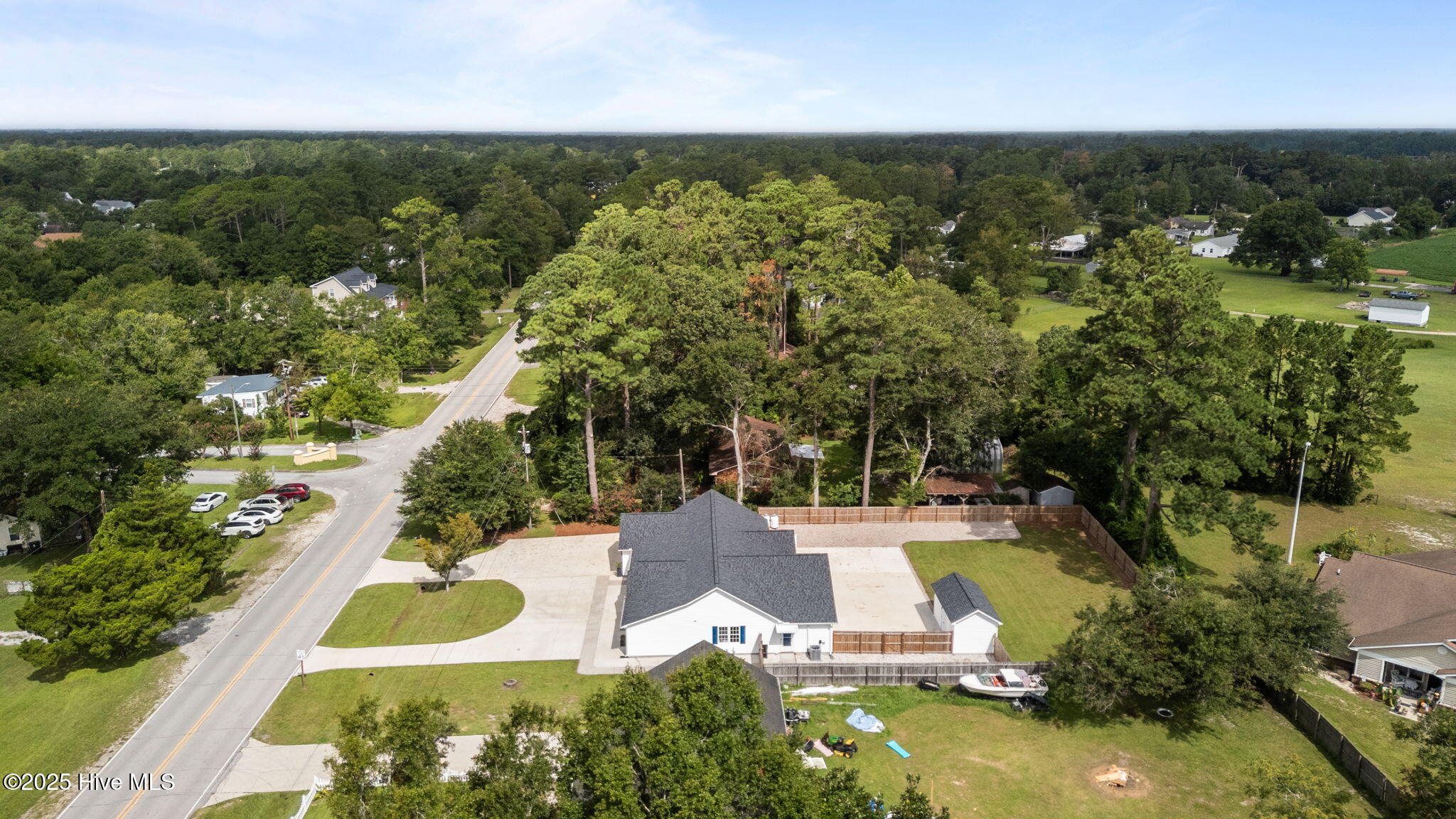 554 Chatham Street Newport, NC 28570 - Photo 52 of 56 53-web-or-mls-DJI_20250821110503_0141_D