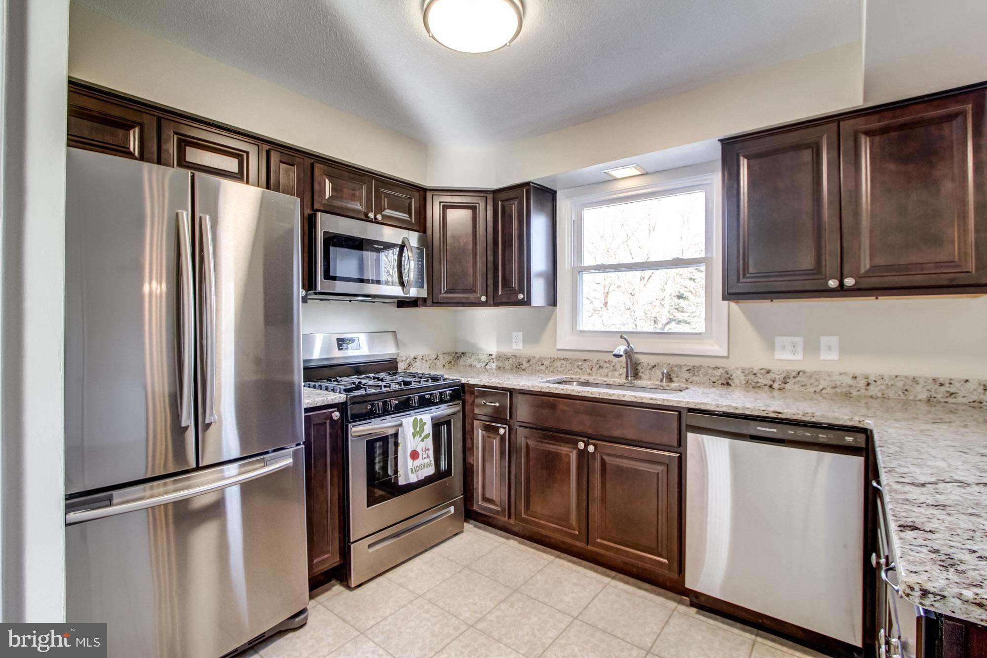 1835 Powder Mill Road York, PA 17402 - Photo 8 of 28