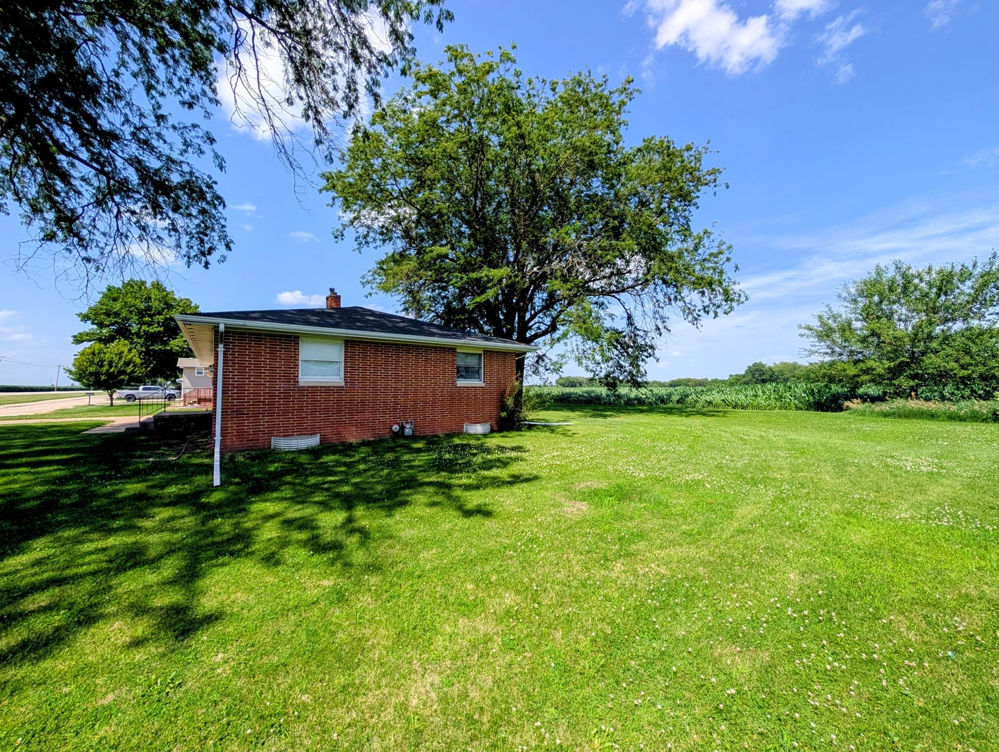 503 North 1st Street Alpha, IL 61413 - Photo 4 of 27