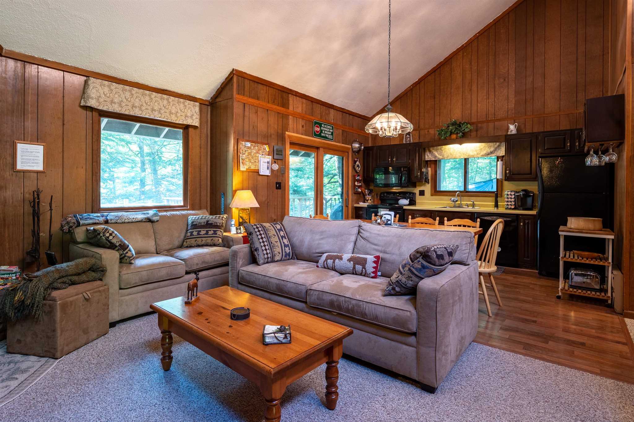 38-2 Bgr Road, Unit 2 Killington, VT 05751 - Photo 3 of 19 Gallery Image 3