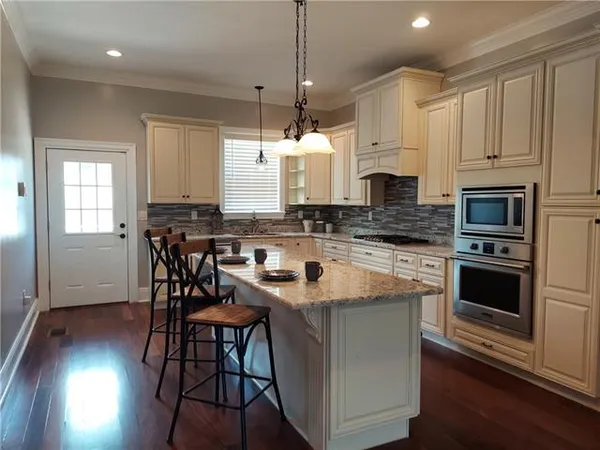 $5,000 | 6756 Pontchartrain Boulevard, New Orleans, LA 70124