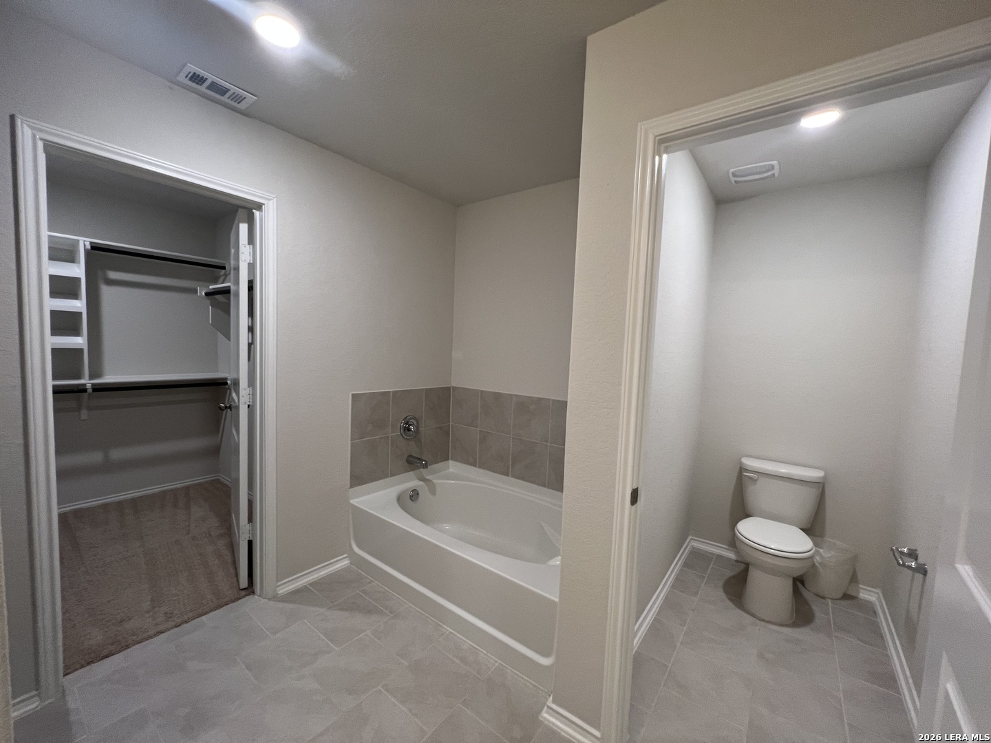 29529 Spring Copper Bulverde, TX 78163 - Photo 36 of 41 a bathroom with a toilet and a bathtub