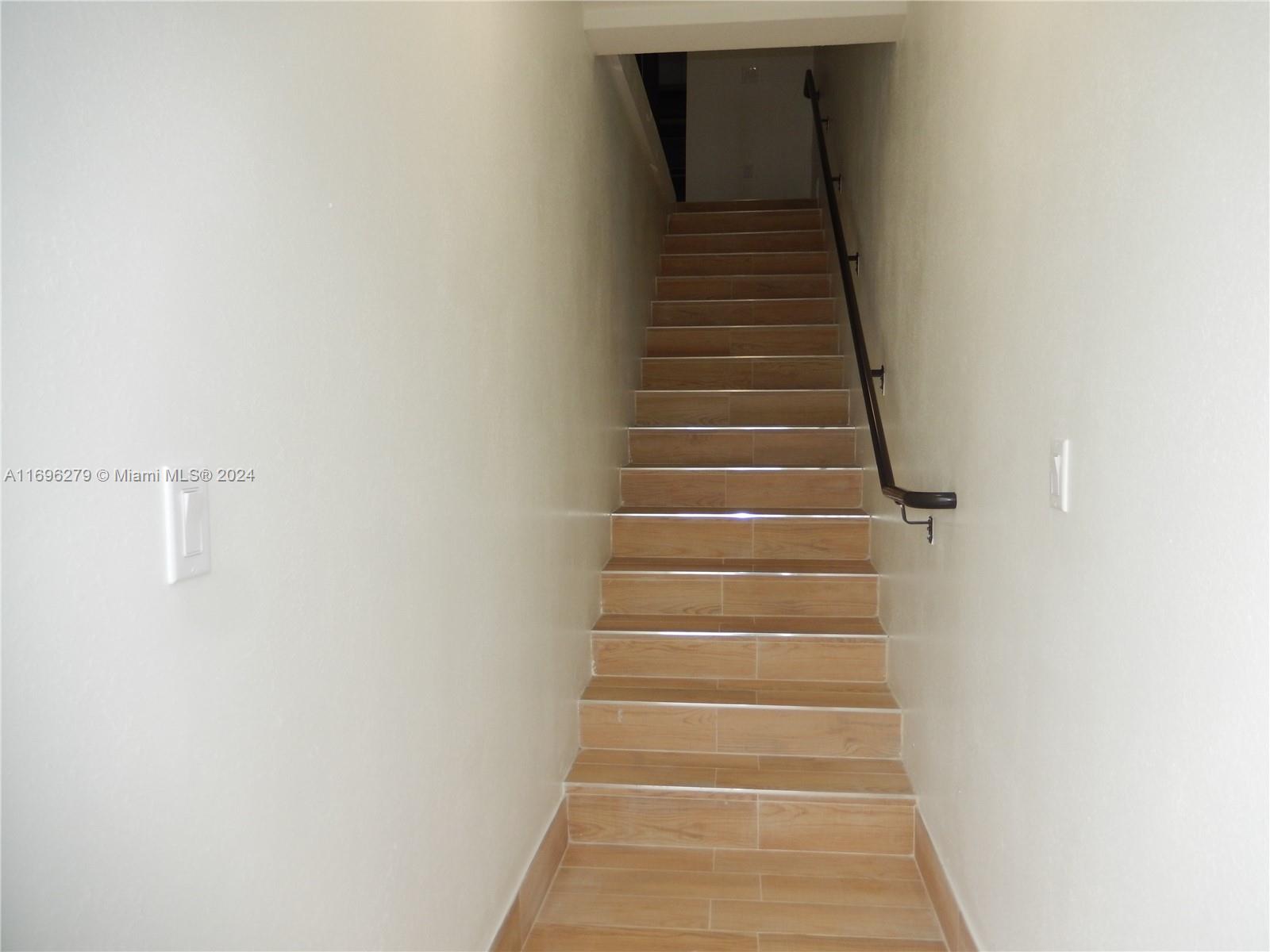 16955 Southwest 100th Avenue, Unit 10 Miami, FL 33157 - Photo 5 of 18