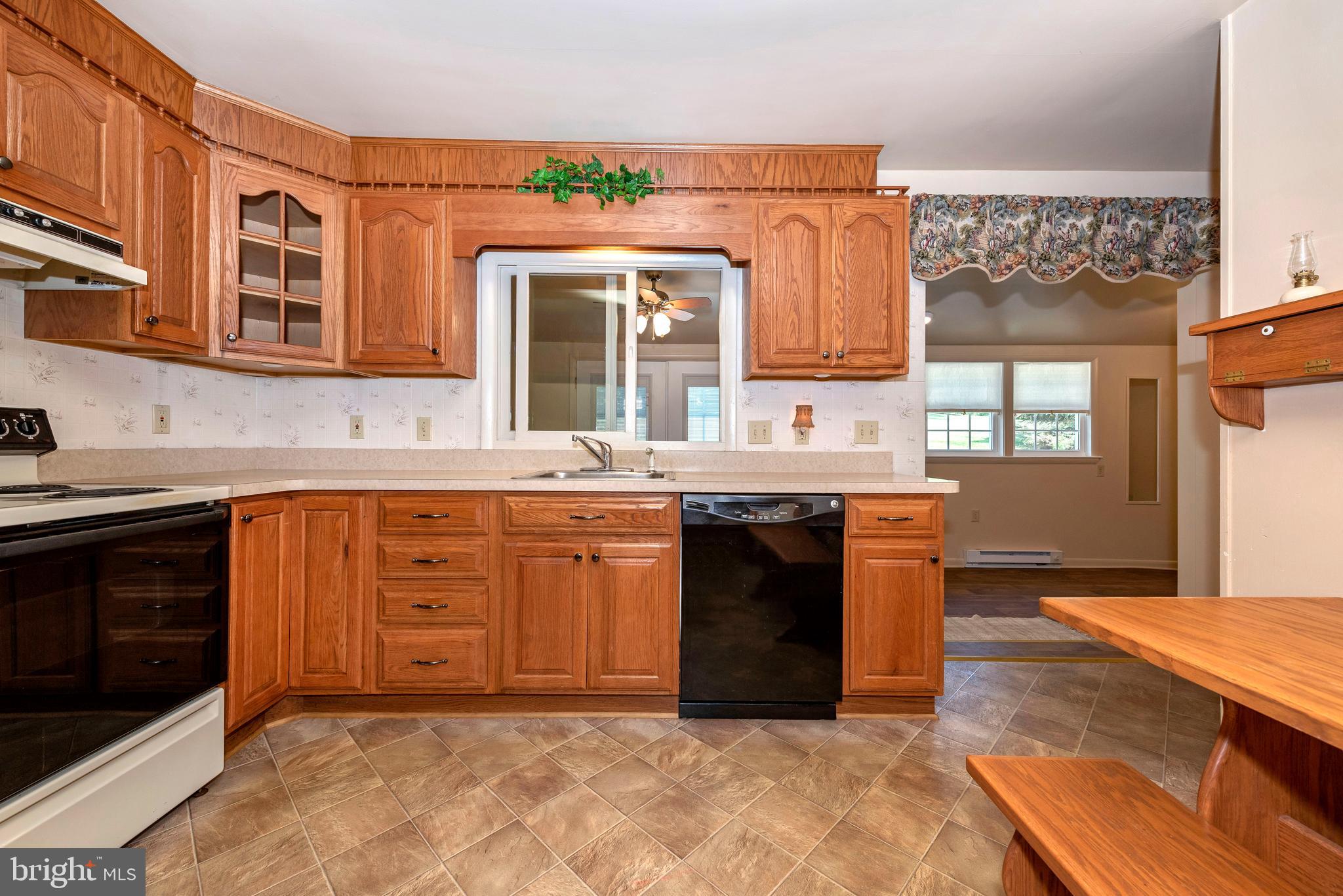 6434 Mt Phillip Road Frederick, MD 21703 - Photo 14 of 63