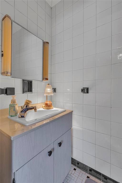 2893 Brodhead Road Aliquippa, PA 15001 - Photo 18 of 40