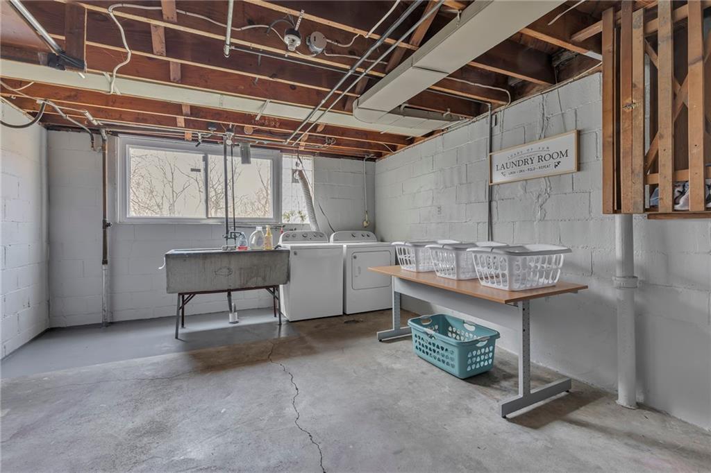 2893 Brodhead Road Aliquippa, PA 15001 - Photo 35 of 40