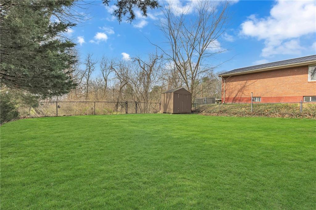 2893 Brodhead Road Aliquippa, PA 15001 - Photo 39 of 40