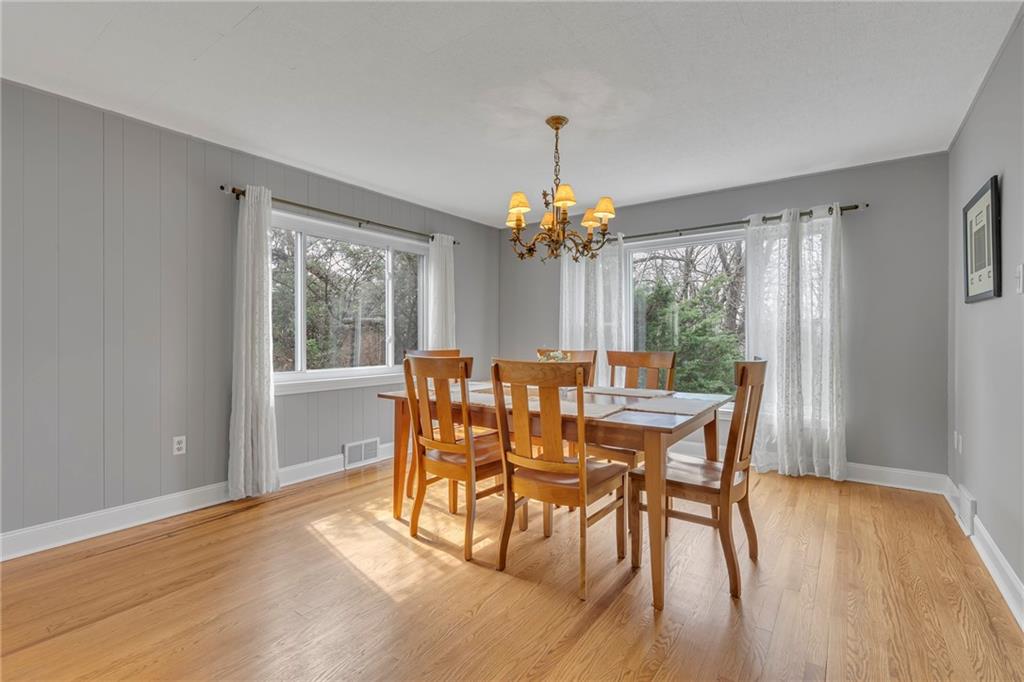 2893 Brodhead Road Aliquippa, PA 15001 - Photo 10 of 40