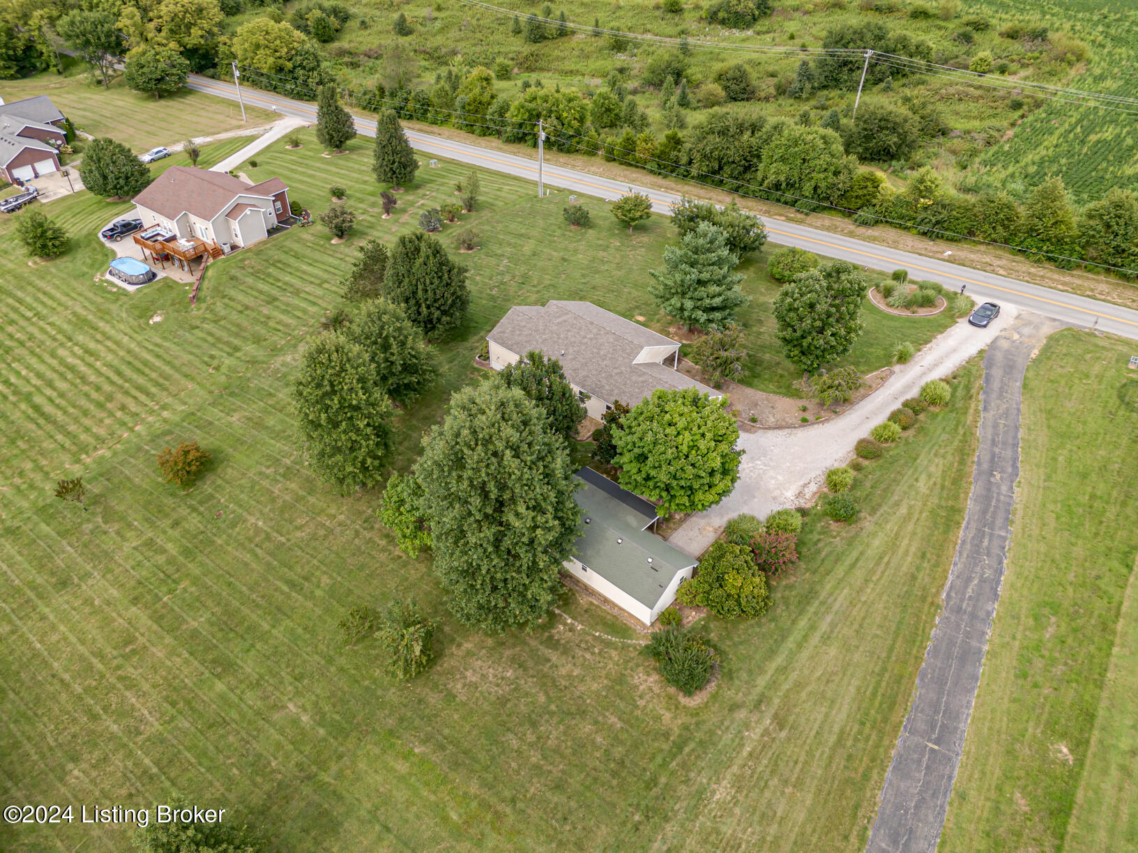 1631 McCoun Road Smithfield, KY 40068 - Photo 44 of 74 DJI_20240812164303_0293_D