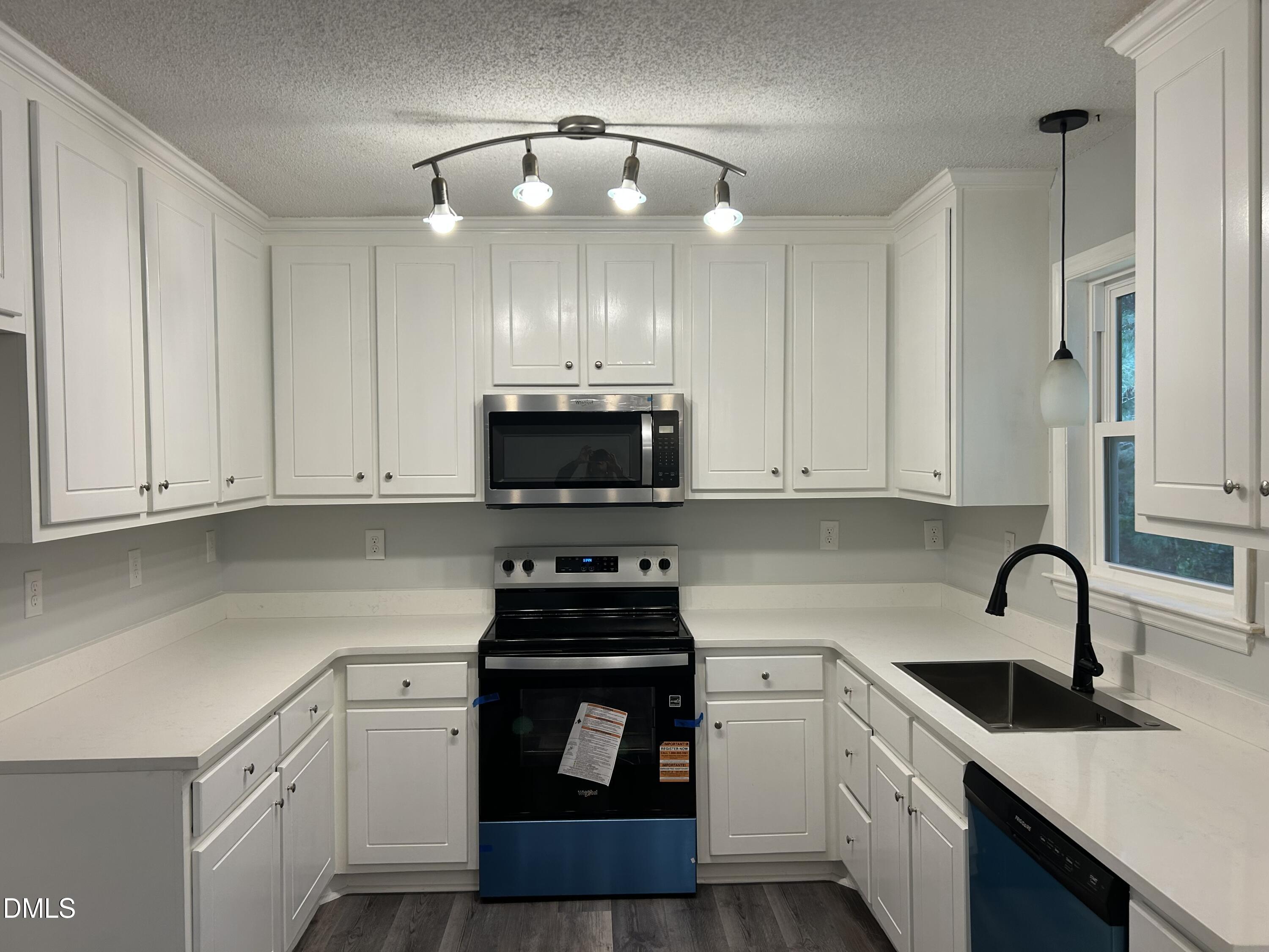 387 North Pleasant Coates Road Benson, NC 27504 - Photo 13 of 40 IMG_1280