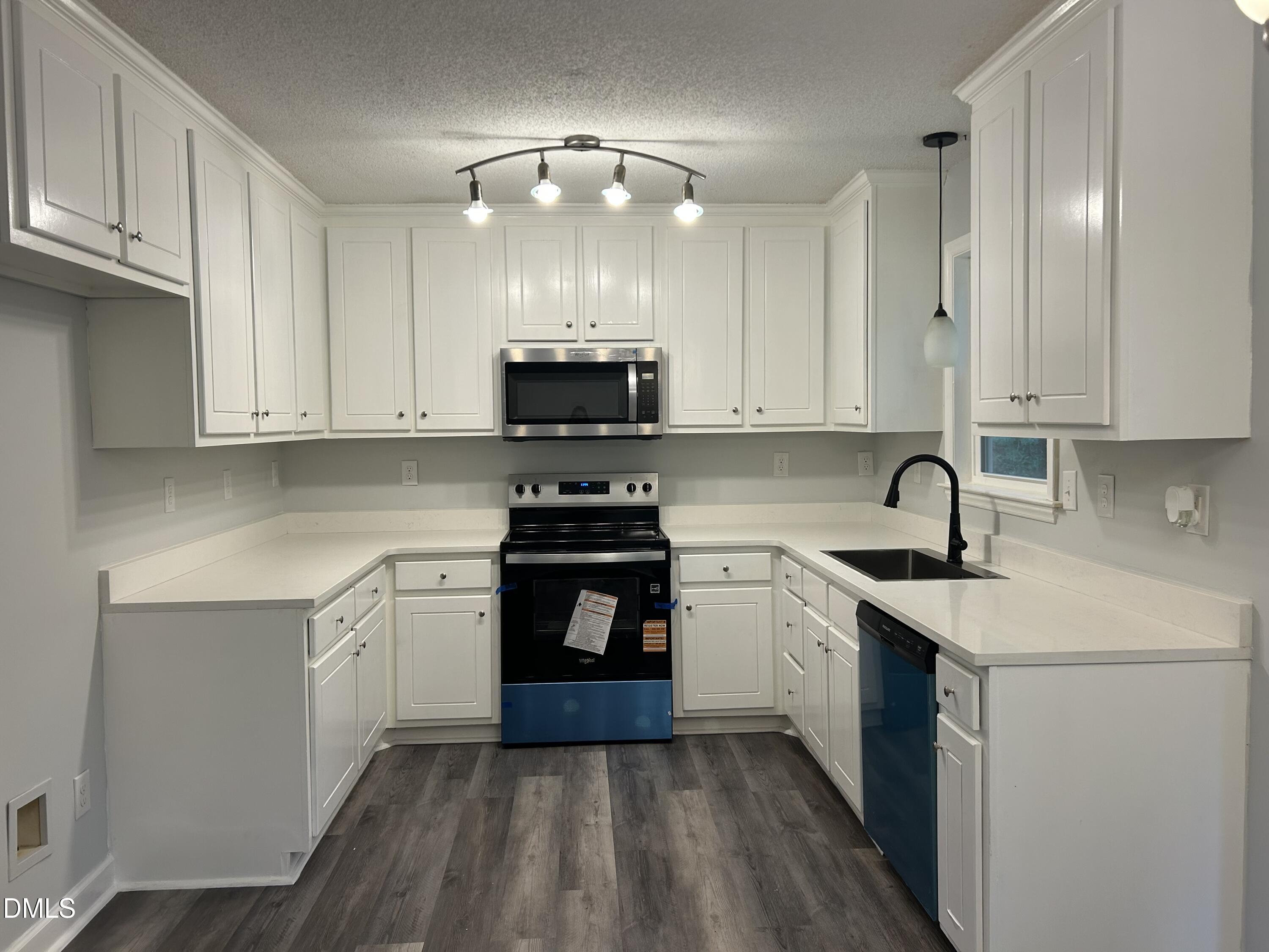 387 North Pleasant Coates Road Benson, NC 27504 - Photo 15 of 40 IMG_1277