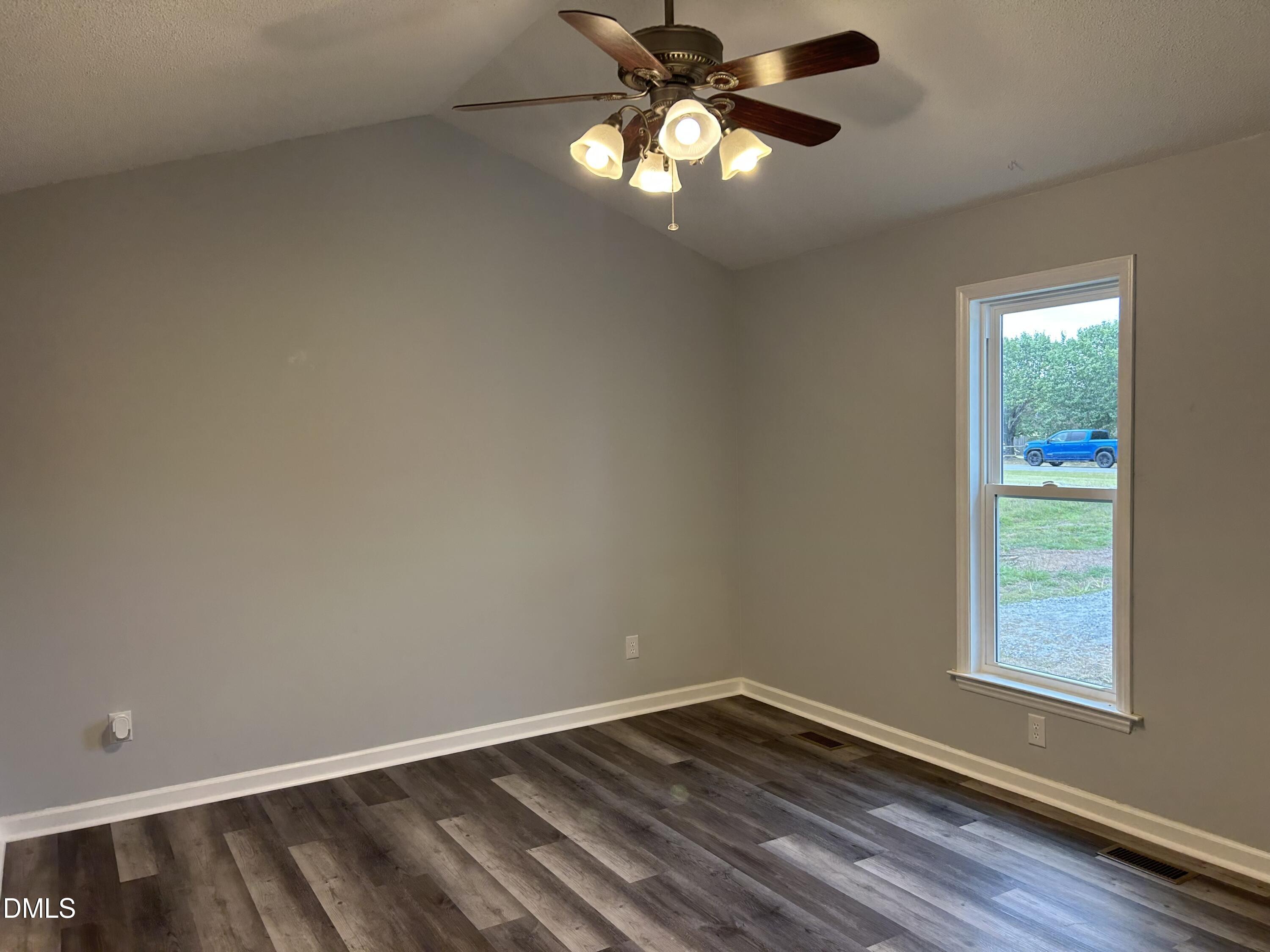 387 North Pleasant Coates Road Benson, NC 27504 - Photo 20 of 40 IMG_1261