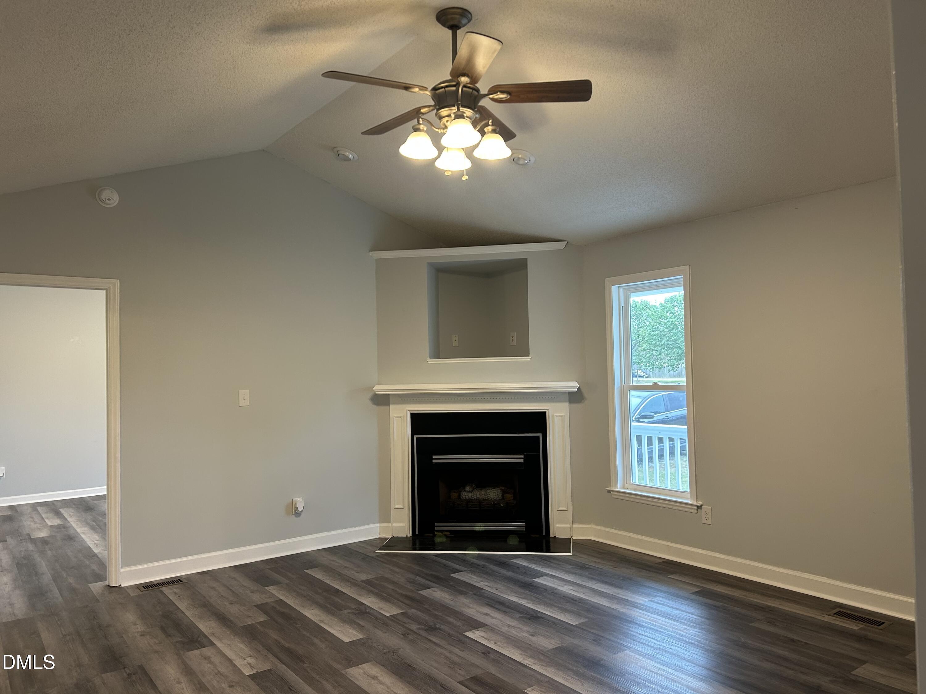 387 North Pleasant Coates Road Benson, NC 27504 - Photo 25 of 40 IMG_1253